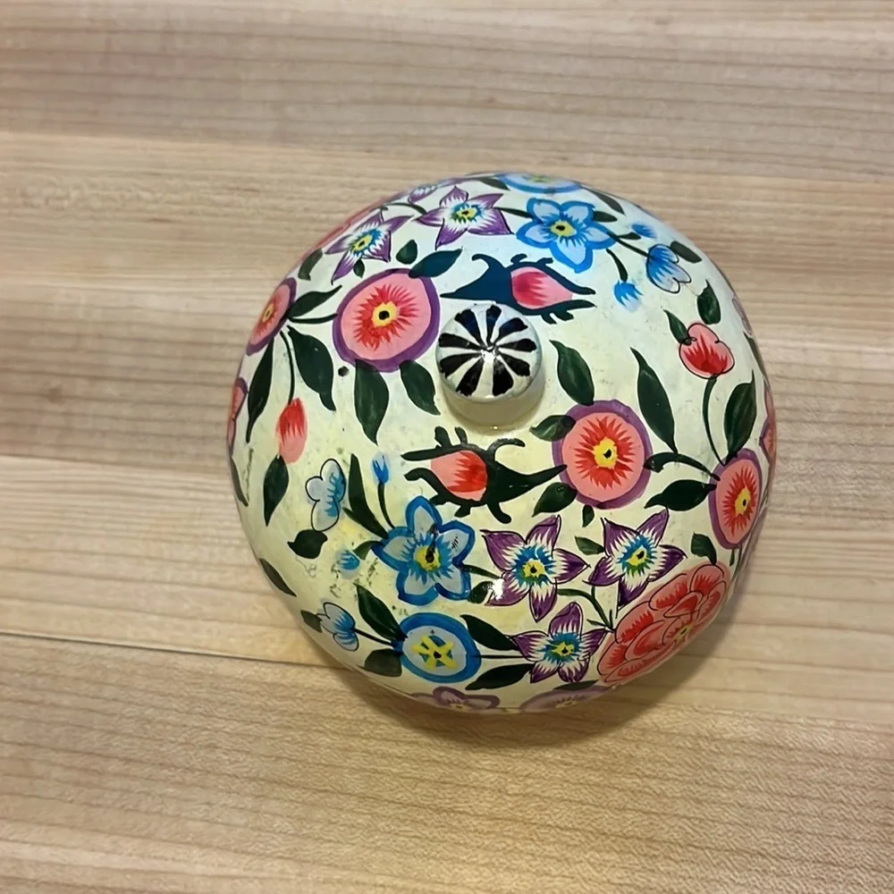 NWT Decoration box Komati Crème